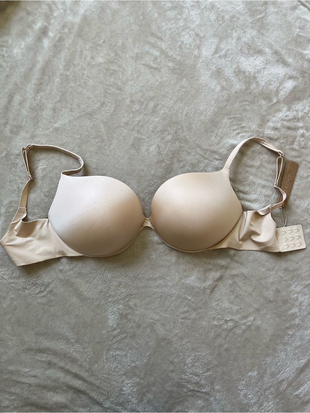 SKIMS Ultimate Push Up Plunge Bra 32DDD NWT Sand Color